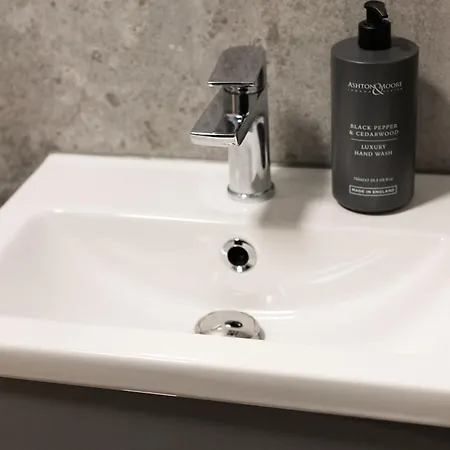 Downtown 2 - Town Centre *