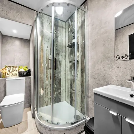 Downtown 2 - Town Centre * ハロゲート