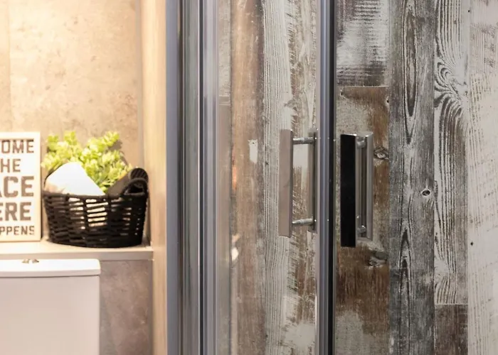 Downtown 2 - Town Centre * 해러게이트